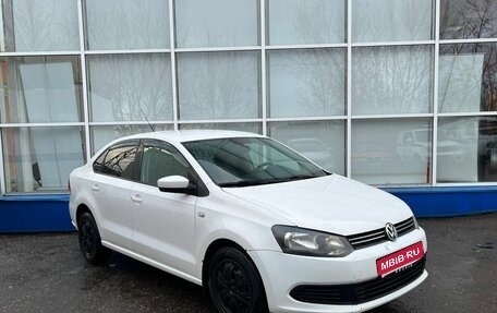 Volkswagen Polo VI (EU Market), 2013 год, 700 000 рублей, 1 фотография