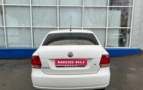 Volkswagen Polo VI (EU Market), 2013 год, 700 000 рублей, 4 фотография