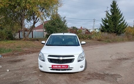 Chevrolet Cobalt II, 2014 год, 750 000 рублей, 2 фотография