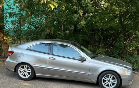 Mercedes-Benz C-Класс, 2001 год, 680 000 рублей, 3 фотография