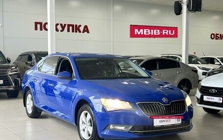 Skoda Superb III рестайлинг, 2018 год, 2 070 000 рублей, 3 фотография