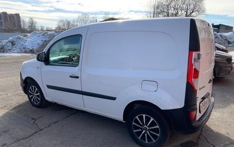 Renault Kangoo II рестайлинг, 2015 год, 950 000 рублей, 2 фотография