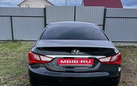 Hyundai Sonata VI, 2010 год, 1 080 000 рублей, 5 фотография