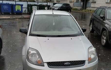 Ford Fiesta, 2006 год, 270 000 рублей, 10 фотография