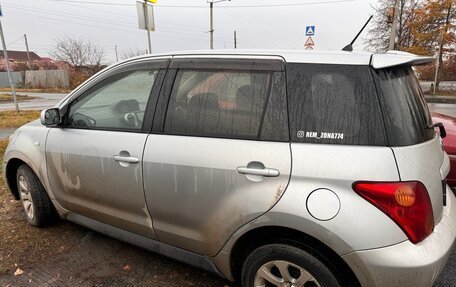 Toyota Ist II, 2003 год, 665 000 рублей, 2 фотография