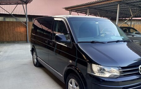 Volkswagen Multivan T5, 2012 год, 3 300 000 рублей, 6 фотография