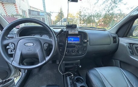 Ford Escape II, 2003 год, 650 000 рублей, 5 фотография