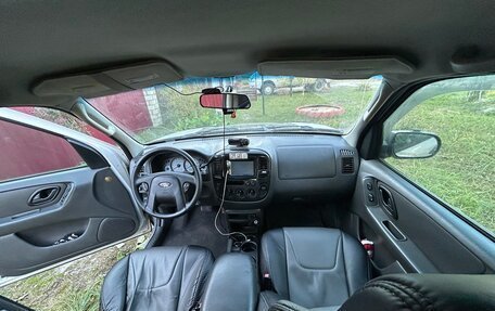 Ford Escape II, 2003 год, 650 000 рублей, 11 фотография