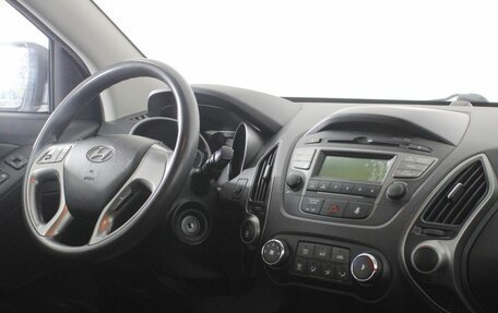 Hyundai ix35 I рестайлинг, 2014 год, 1 350 000 рублей, 9 фотография