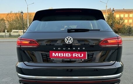 Volkswagen Touareg III, 2018 год, 6 490 000 рублей, 8 фотография