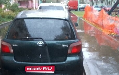 Toyota Yaris I рестайлинг, 2001 год, 315 000 рублей, 7 фотография