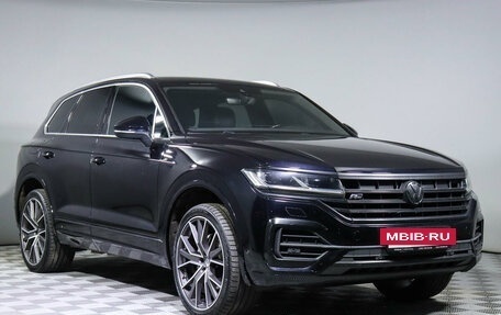 Volkswagen Touareg III, 2018 год, 4 790 000 рублей, 3 фотография