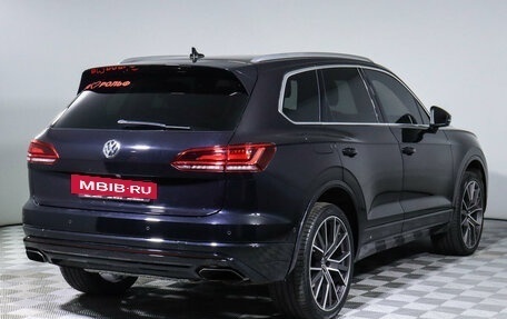 Volkswagen Touareg III, 2018 год, 4 790 000 рублей, 5 фотография