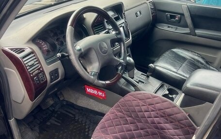 Mitsubishi Pajero III рестайлинг, 2002 год, 1 500 000 рублей, 10 фотография