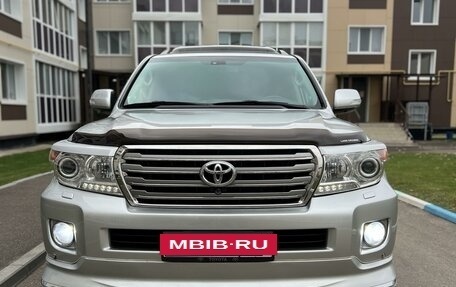 Toyota Land Cruiser 200, 2013 год, 5 385 000 рублей, 2 фотография