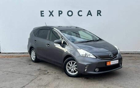 Toyota Prius Alpha I (ZVW40/41), 2013 год, 1 380 000 рублей, 7 фотография