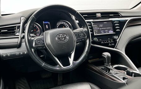 Toyota Camry, 2019 год, 3 225 000 рублей, 6 фотография