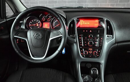 Opel Astra J, 2012 год, 920 000 рублей, 14 фотография