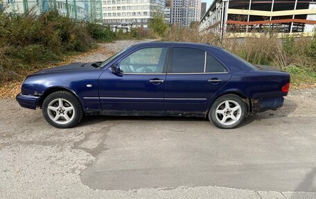 Mercedes-Benz E-Класс, 1999 год, 350 000 рублей, 4 фотография