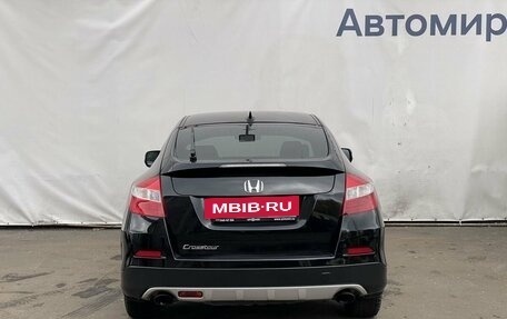 Honda Crosstour I рестайлинг, 2014 год, 1 990 000 рублей, 6 фотография