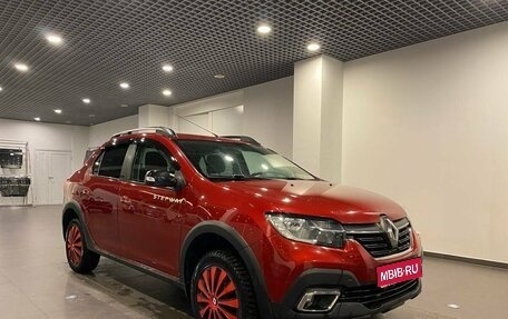 Renault Logan II, 2019 год, 1 350 000 рублей, 1 фотография