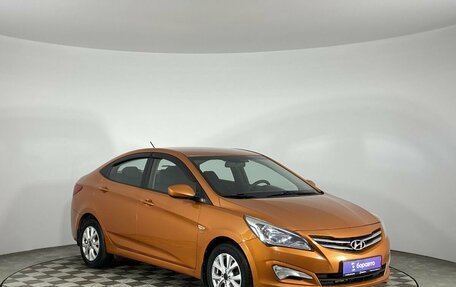 Hyundai Solaris II рестайлинг, 2015 год, 1 198 000 рублей, 2 фотография