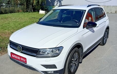 Volkswagen Tiguan II, 2019 год, 2 827 000 рублей, 1 фотография