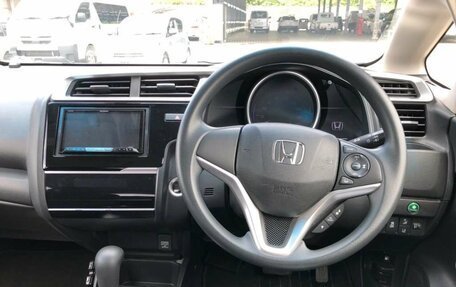 Honda Fit III, 2019 год, 1 380 000 рублей, 16 фотография