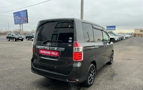 Toyota Noah III, 2008 год, 1 599 999 рублей, 6 фотография