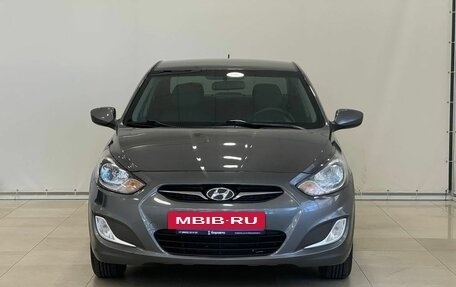 Hyundai Solaris II рестайлинг, 2013 год, 955 000 рублей, 2 фотография