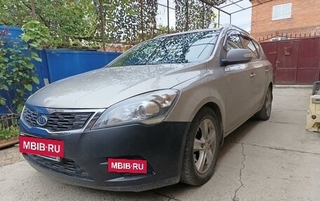 KIA cee'd I рестайлинг, 2010 год, 1 000 000 рублей, 6 фотография