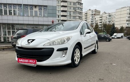 Peugeot 308 II, 2011 год, 615 000 рублей, 2 фотография