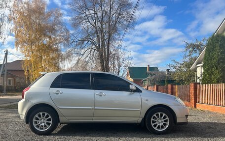 Toyota Corolla, 2005 год, 680 000 рублей, 2 фотография