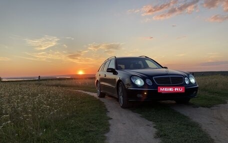 Mercedes-Benz E-Класс, 2005 год, 850 000 рублей, 15 фотография