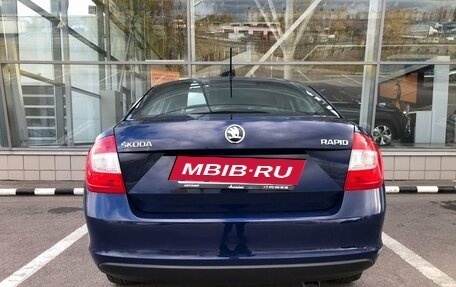 Skoda Rapid I, 2014 год, 800 000 рублей, 6 фотография