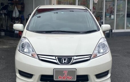 Honda Fit Shuttle I рестайлинг, 2014 год, 840 000 рублей, 2 фотография