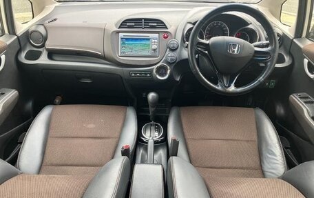 Honda Fit Shuttle I рестайлинг, 2014 год, 840 000 рублей, 10 фотография