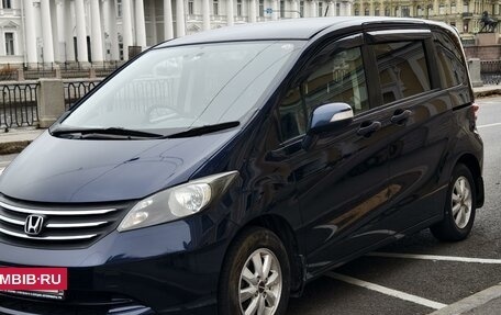 Honda Freed I, 2009 год, 1 200 000 рублей, 2 фотография