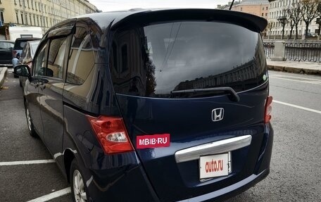 Honda Freed I, 2009 год, 1 200 000 рублей, 3 фотография