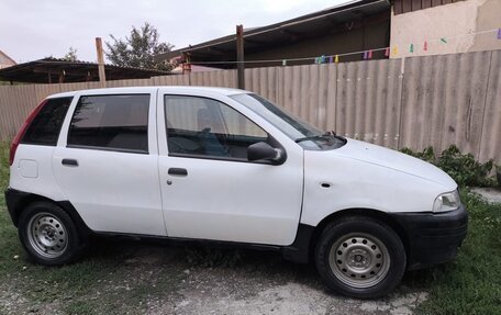 Fiat Punto III Punto Evo рестайлинг, 1998 год, 95 000 рублей, 3 фотография