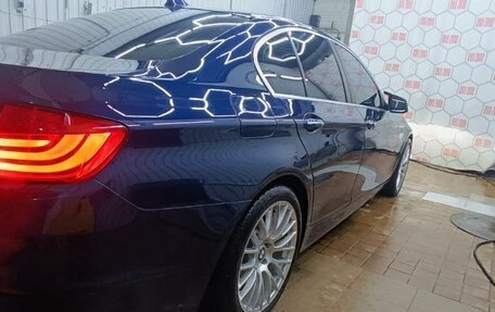 BMW 5 серия, 2012 год, 1 930 000 рублей, 4 фотография