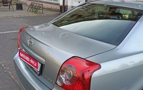 Toyota Avensis III рестайлинг, 2007 год, 860 000 рублей, 7 фотография