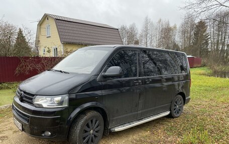 Volkswagen Multivan T5, 2012 год, 2 400 000 рублей, 2 фотография