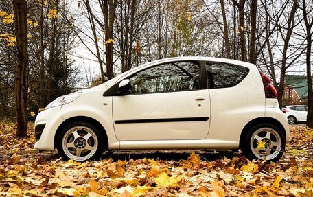 Peugeot 107 I рестайлинг, 2013 год, 690 000 рублей, 1 фотография