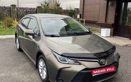 Toyota Corolla, 2019 год, 1 890 000 рублей, 2 фотография