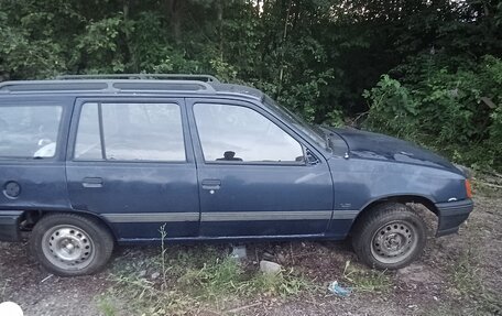 Opel Kadett E рестайлинг, 1990 год, 165 000 рублей, 8 фотография