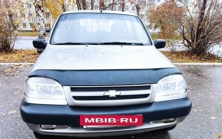 Chevrolet Niva I рестайлинг, 2008 год, 400 000 рублей, 3 фотография