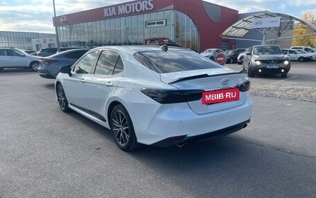 Toyota Camry, 2022 год, 3 695 000 рублей, 6 фотография