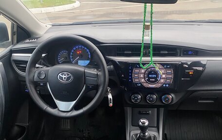 Toyota Corolla, 2013 год, 1 360 000 рублей, 34 фотография