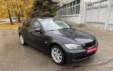 BMW 3 серия, 2006 год, 517 000 рублей, 2 фотография